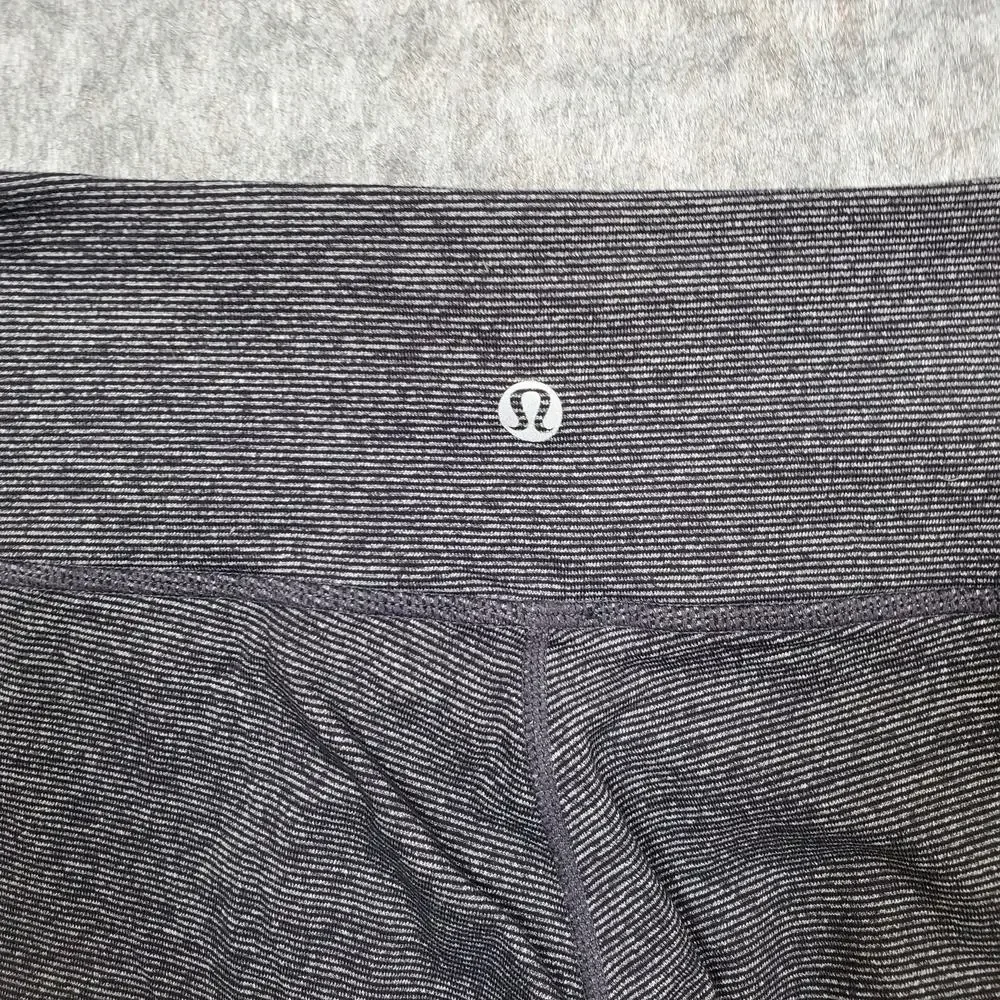 Lululemon Leggings Womens 4 Cropped Capri 19